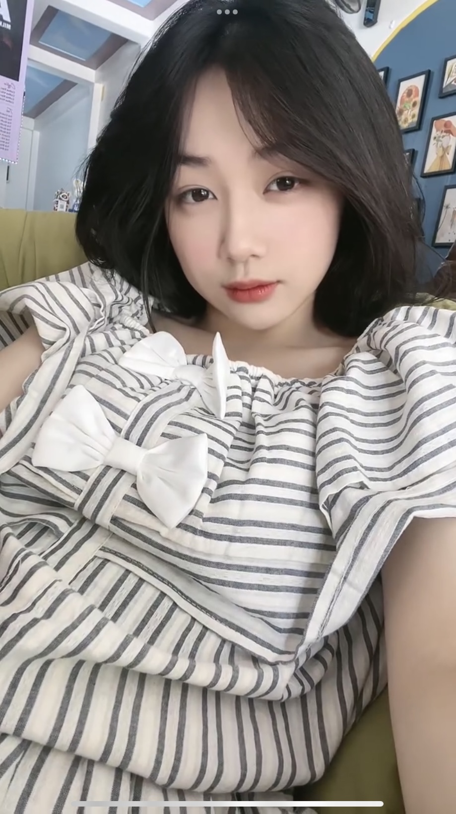Clip sex Trần Hà Linh địt nhau với bạn trai