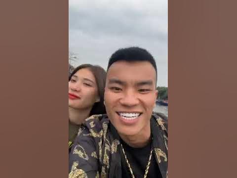 Clip người yêu Long 9 ngón lộ chem chép trên live